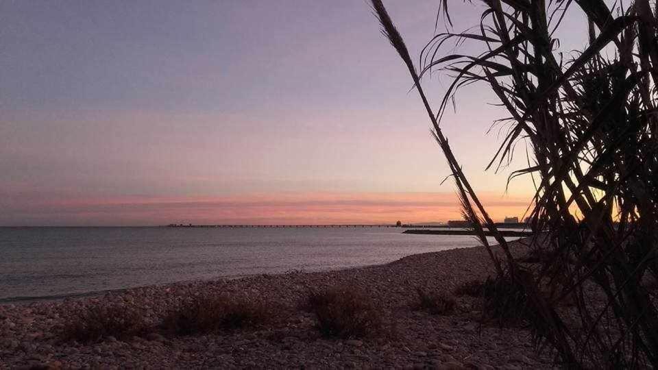Mediterrania Marina Sagunto Szoba fotó